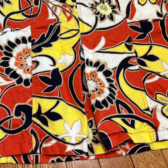 Ann Taylor Swirly/Floral Skirt Size 10 - Picture 2 of 9